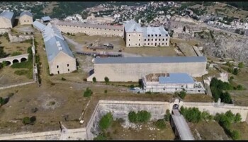 Vue aérienne du Fort des Têtes à Briançon 
