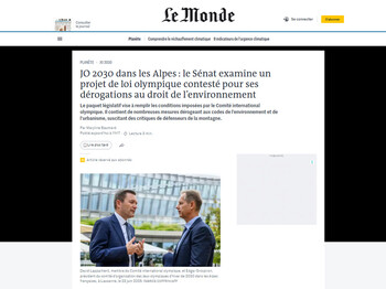 Le Monde - 24/06/2025 - le Sénatexamine un projet de loi olympique contesté pour ses dérogations au droit de lenvironnement - Photo :  David Lappartient, membre du Comité international olympique, et Edgar Grospiron, président du comité dorganisatio