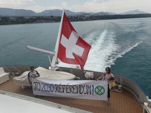 D&eacute;placement des collectifs "Collectif Citoyen JOP 2030",  "Extinction R&eacute;bellion" et "NO JO" au CIO le 19-07-2024, en compagnie d'&eacute;lus AURA.